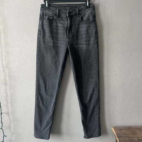 American Eagle Outfitters Denim - American Eagle Black Mom Jeans Size 2